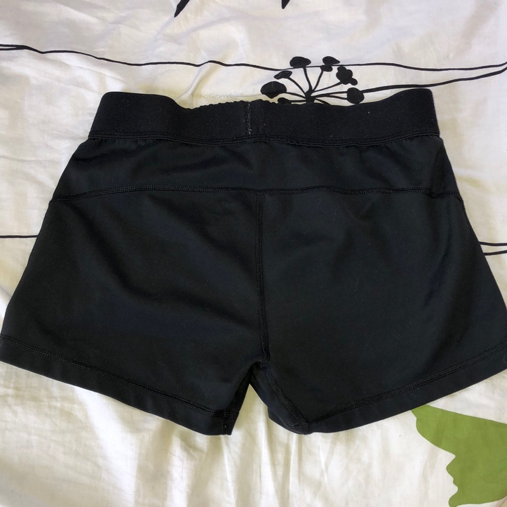Adidas Compression Shorts - Picture 3 of 4